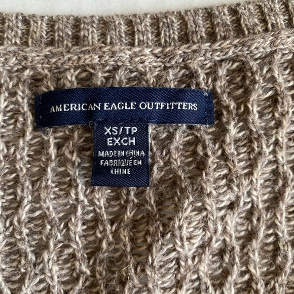 American Eagle Knit Sweater Cable V-Neck Mocha Brown Pullover women’s Size XS - Picture 11 of 13